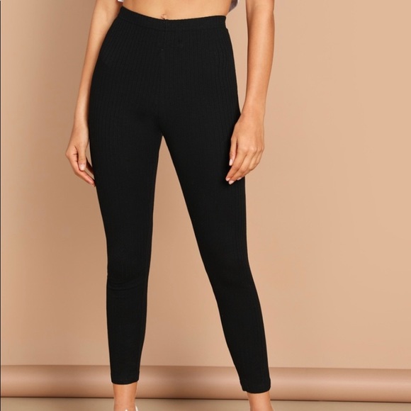 🆕High waist skinny yoga pants size 6